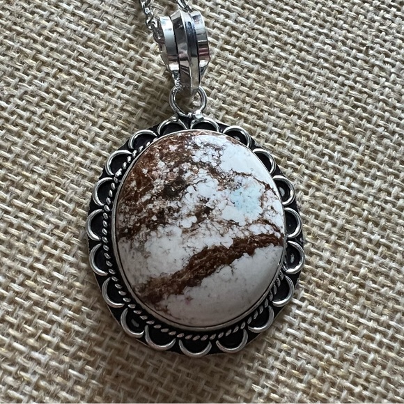 New Wild Horse Jasper Stone Silver Overlay Pendant Necklace - Picture 1 of 4